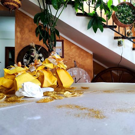 Borgo Patierno Guest House Conca della Campania Екстериор снимка