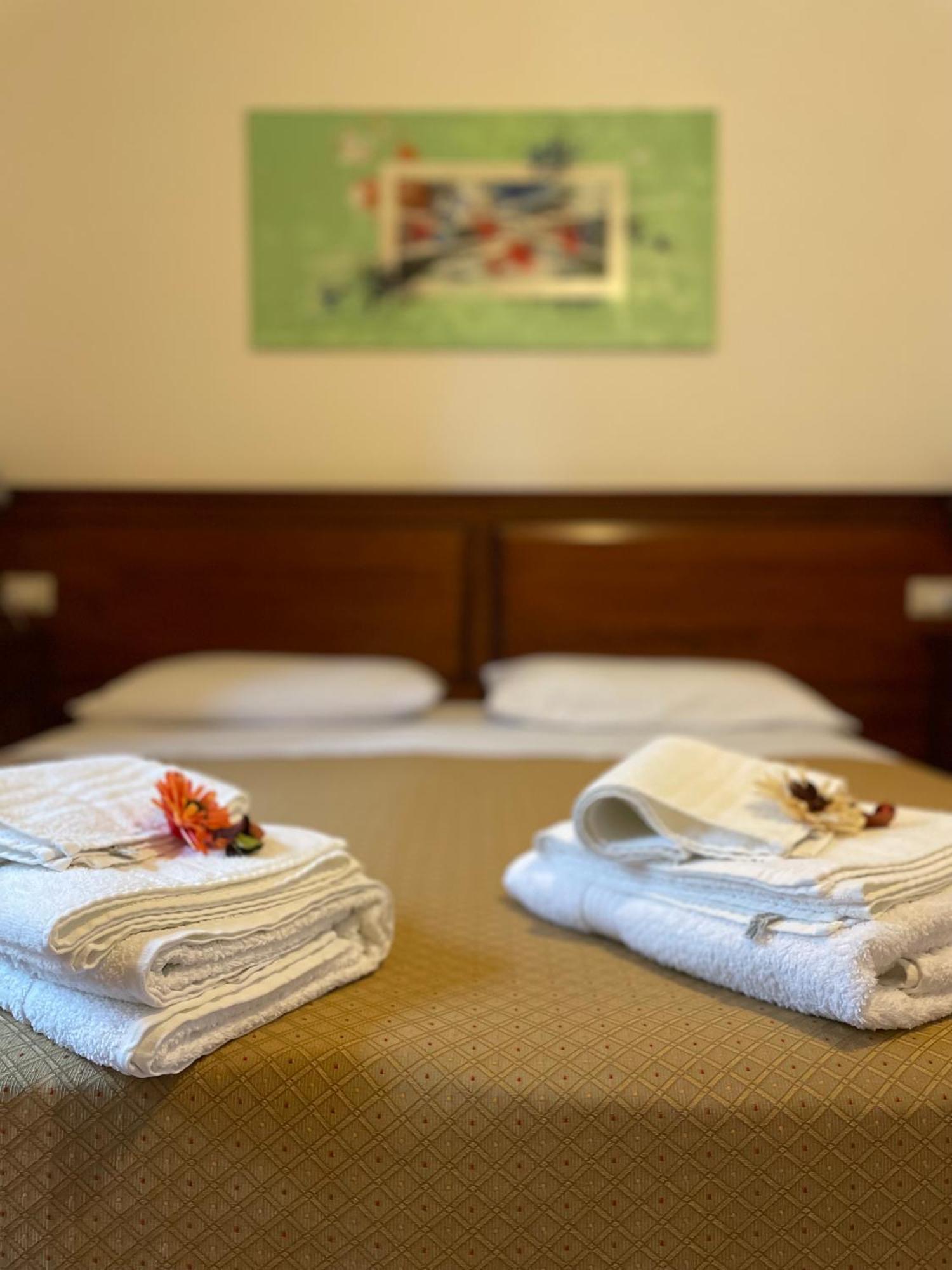 Borgo Patierno Guest House Conca della Campania Стая снимка