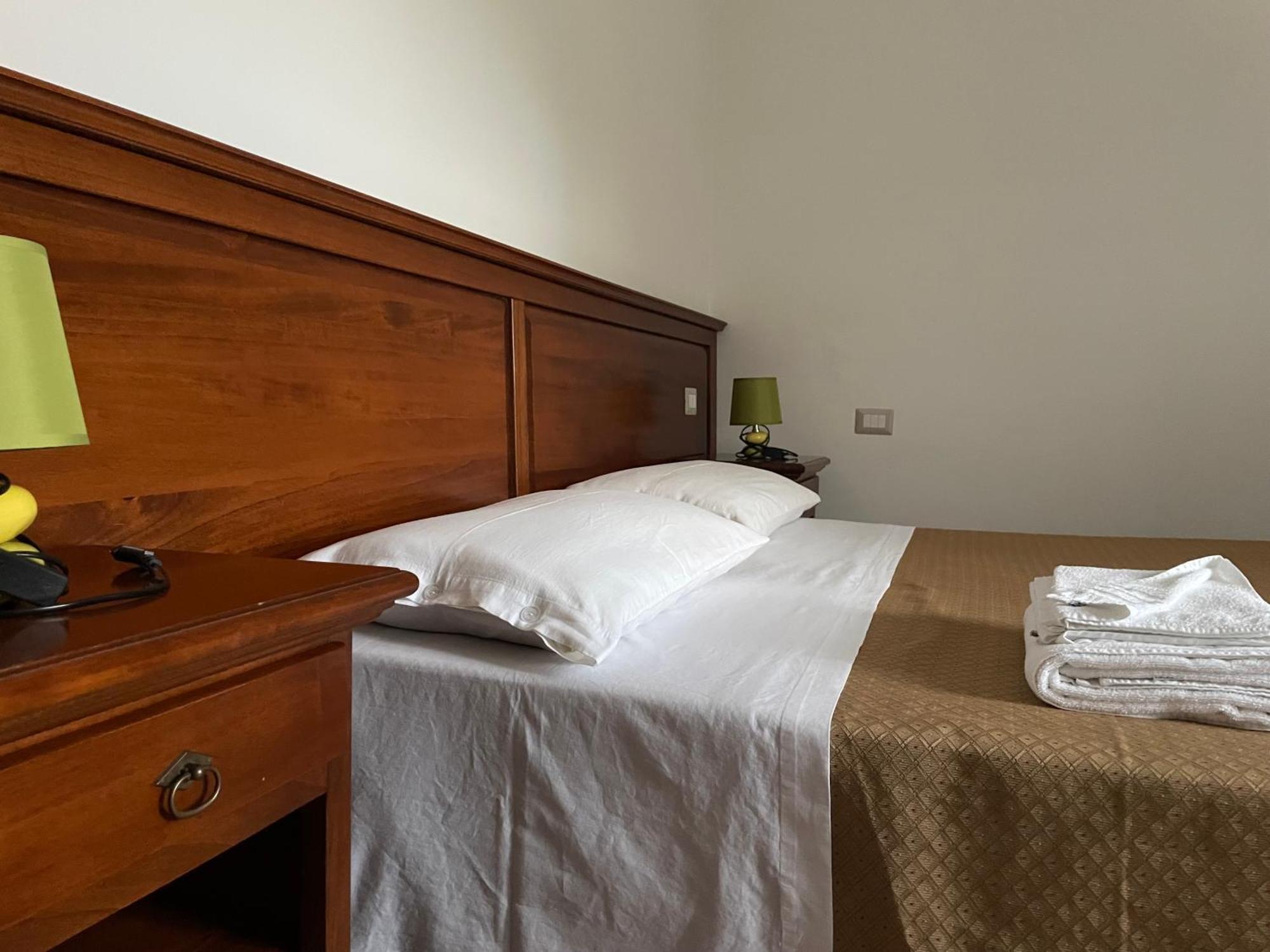 Borgo Patierno Guest House Conca della Campania Стая снимка