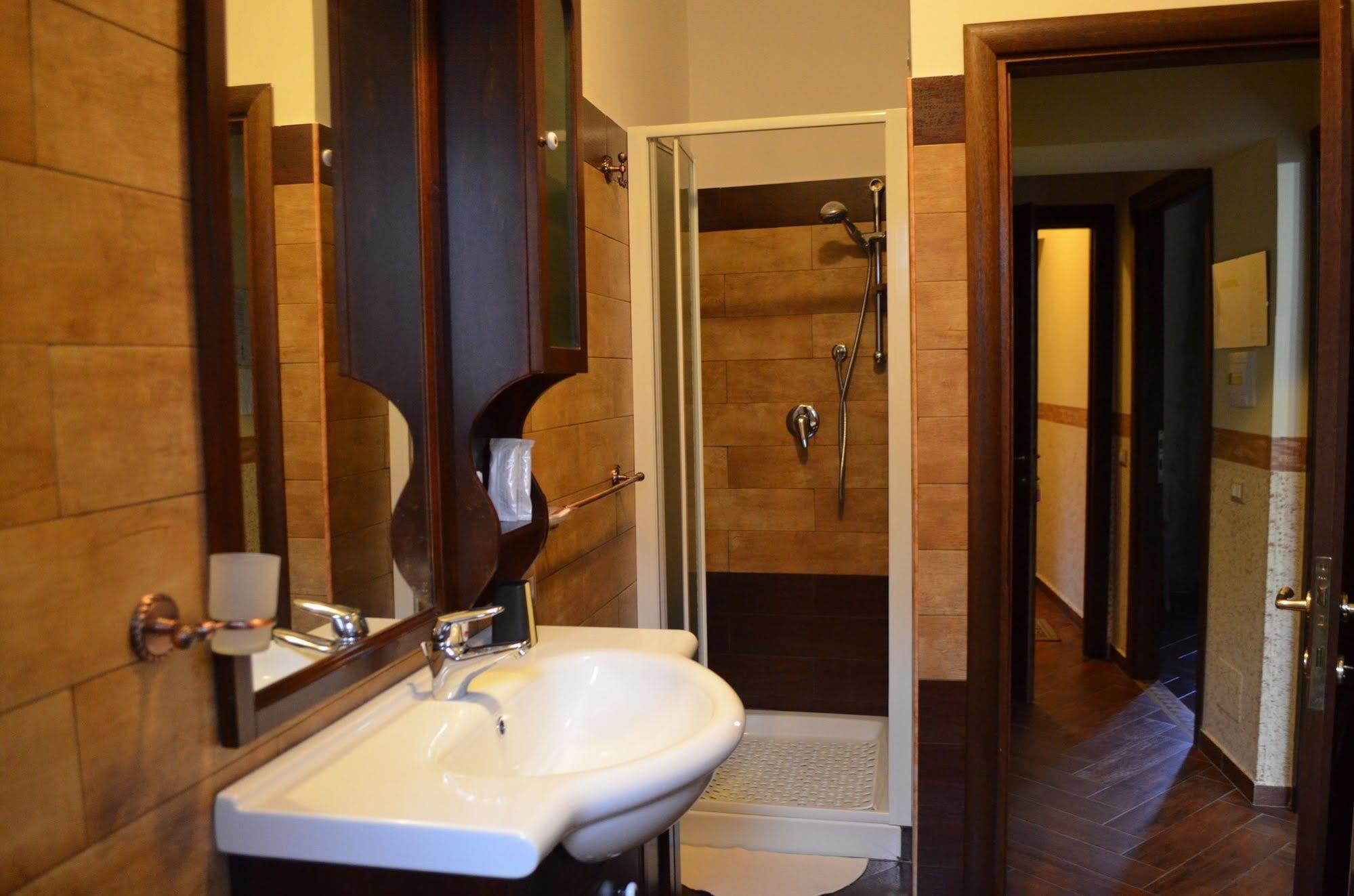 Borgo Patierno Guest House Conca della Campania Екстериор снимка