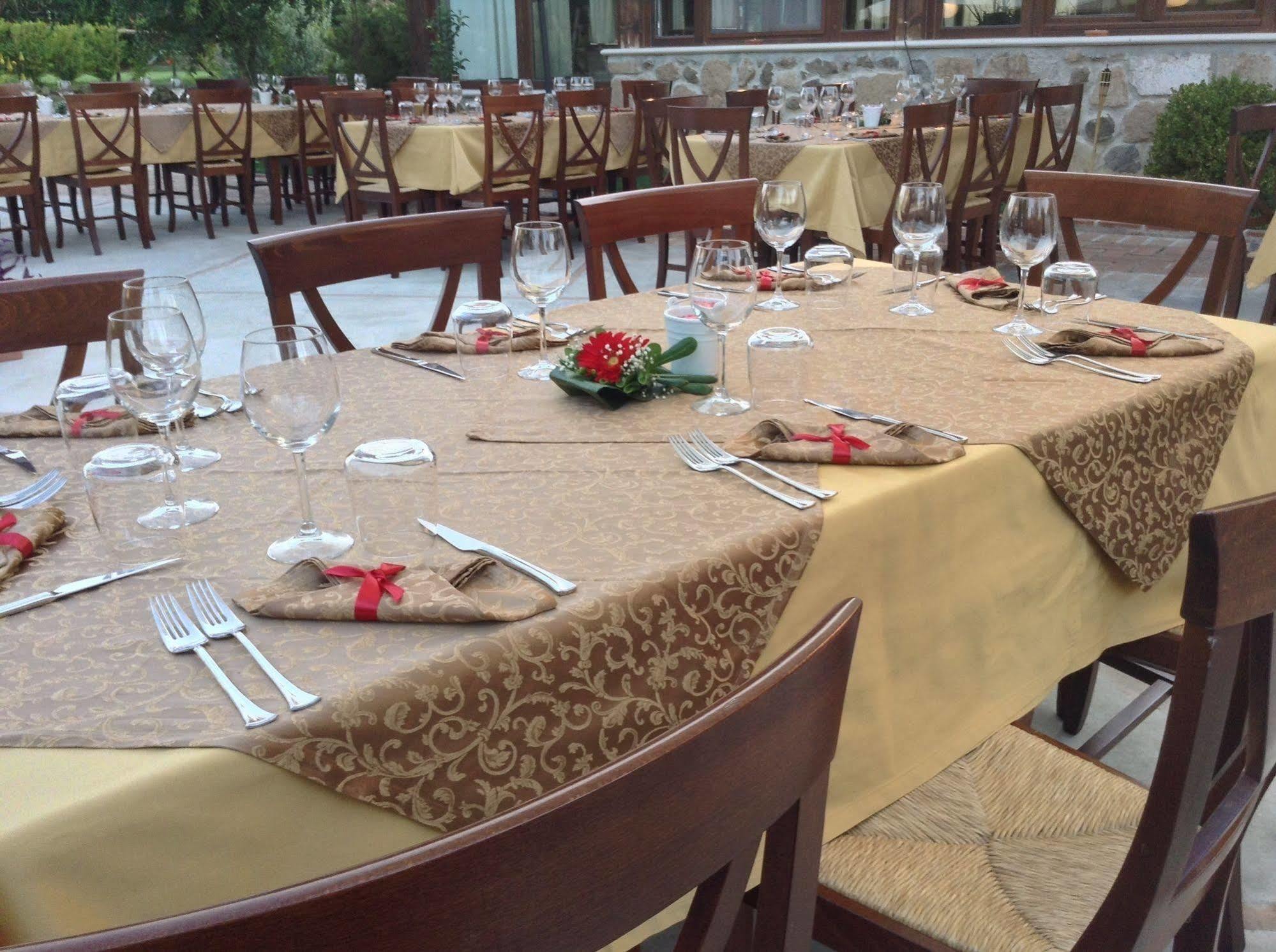 Borgo Patierno Guest House Conca della Campania Екстериор снимка