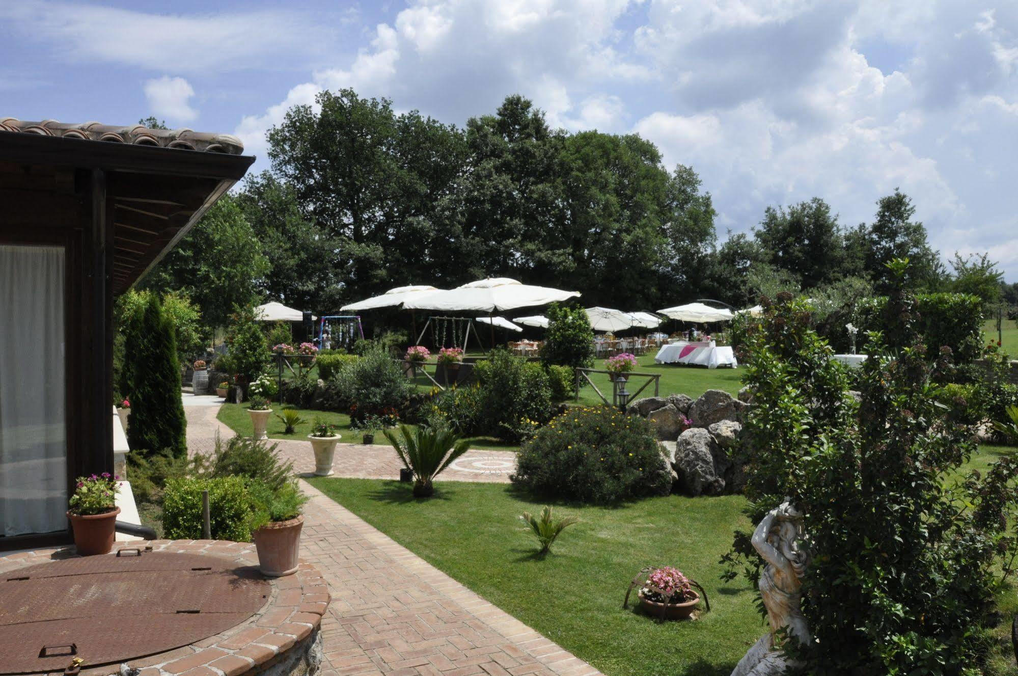 Borgo Patierno Guest House Conca della Campania Екстериор снимка